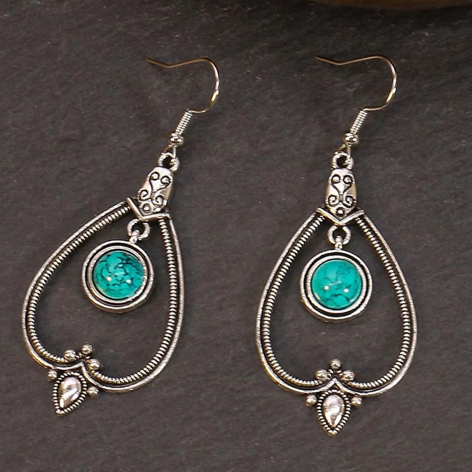 1 Pair Ear Ornament Waterfall Shape Bohemia Style Ultra-Light Long Hanging Vintage Drop Earrings for Women Teen Girls Wedding Engagement Daily Wearing