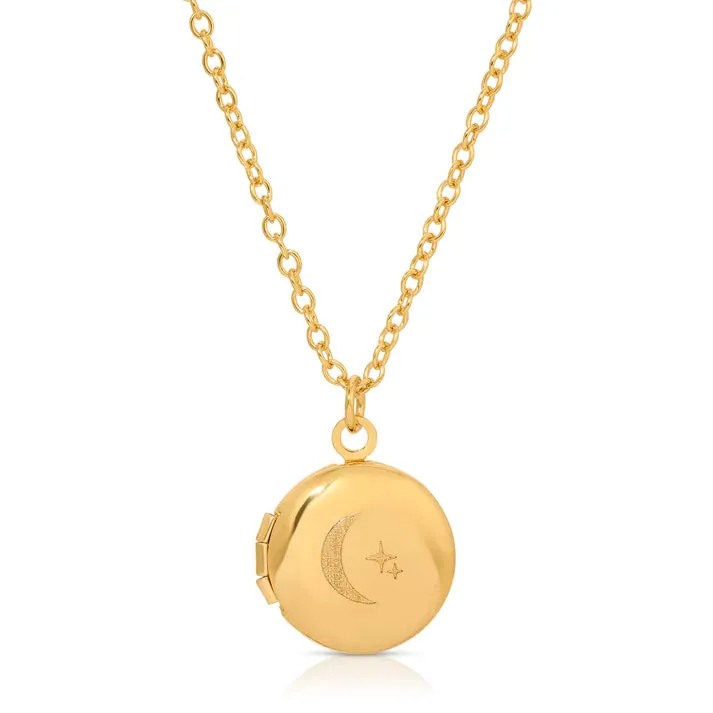Lucky Feather Mini Engraved Locket in Gold